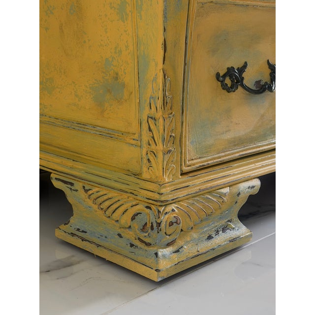French Provincial Bombe Commode With Marble Top in Distressed Mustard Finish For Sale - Image 12 of 14