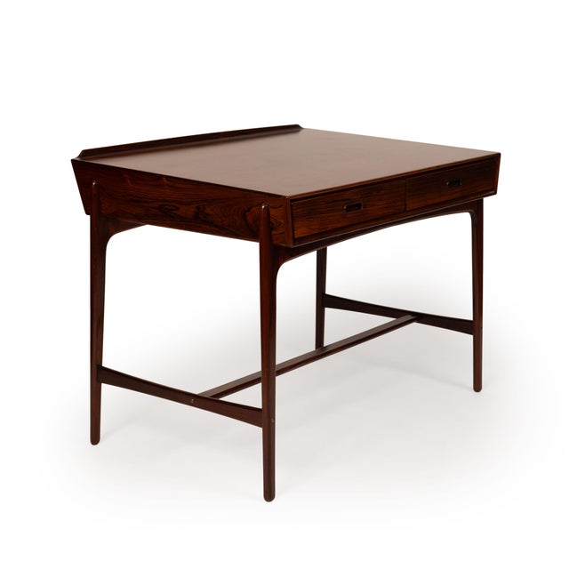 Svend Aage Madsen was a renowned Danish furniture designer known for his elegant and functional mid-century modern...