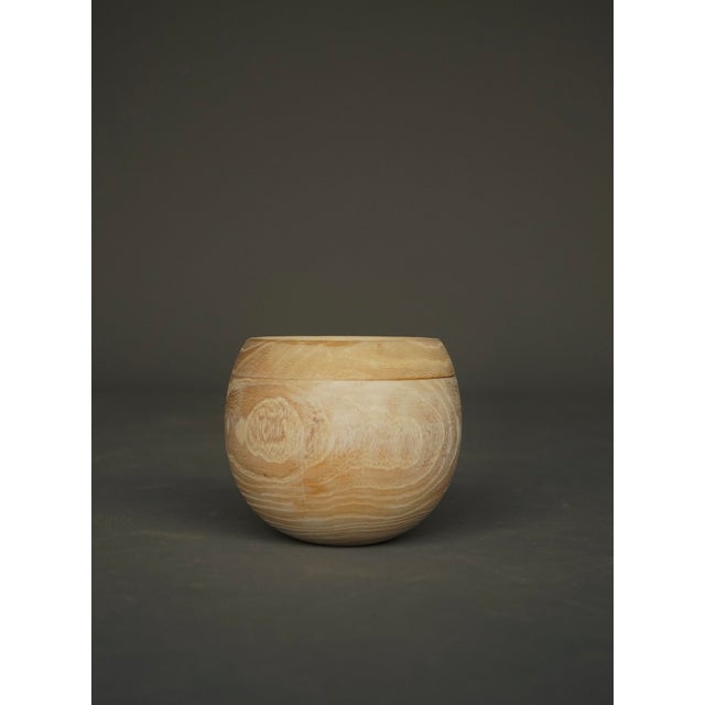 1970s Lidded Vessel in Turned Elm Wood by Maria Van Kesteren, 1970s For Sale - Image 5 of 12