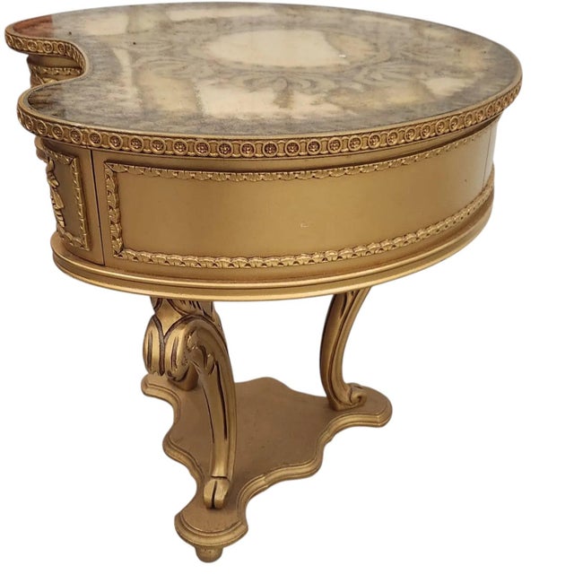 Hollywood Regency Ornate Gilt Kidney Side Table With Drawer and Églomisé-Style Top For Sale - Image 4 of 14