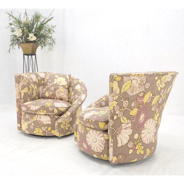 Textile Pair Mid Century Modern Nautilus Lounge Fire Side Chairs Abstract Print Pattern For Sale - Image 7 of 15