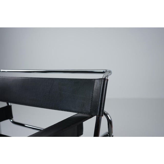 Vintage Wassily B3 Chairs by Marcel Breuer for Gavina, 1960s, Set of 2 For Sale - Image 9 of 18