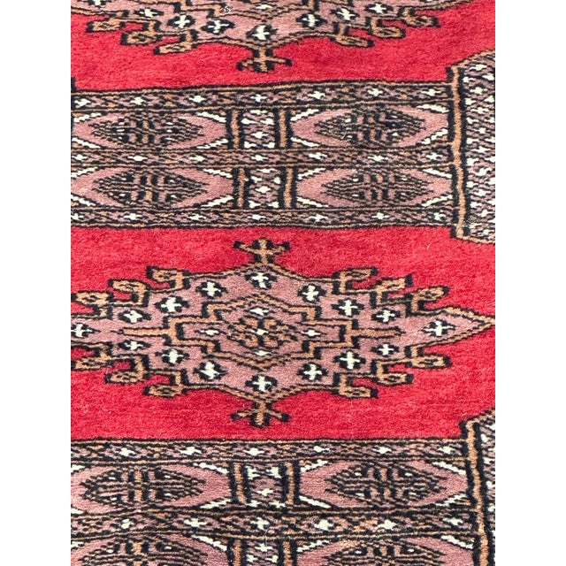 Vintage Pakistani Rug, 1980s For Sale - Image 9 of 14