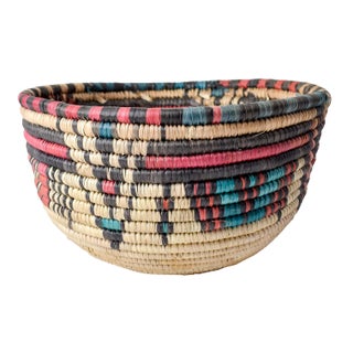 Early 20th Century Hausa Grass Basket Bowl Nigeria 9 Inch For Sale
