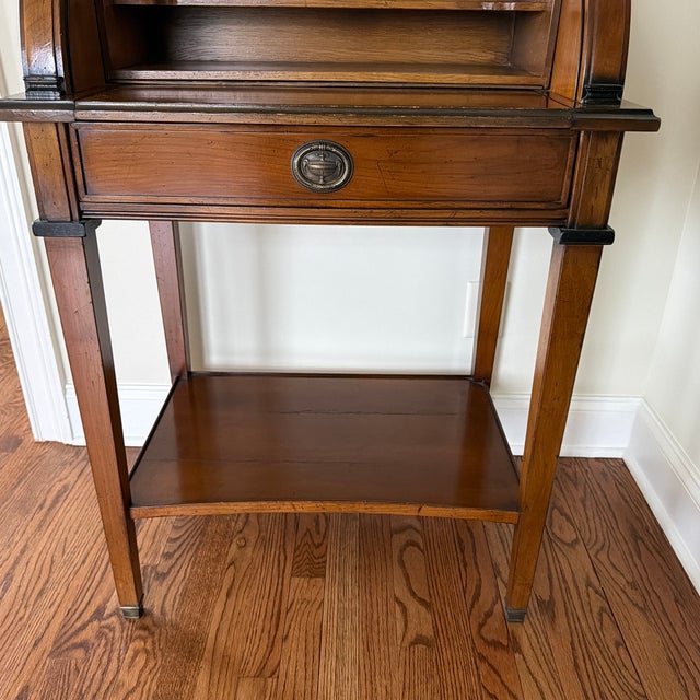 2000 - 2009 French Heritage Secretary For Sale - Image 5 of 12
