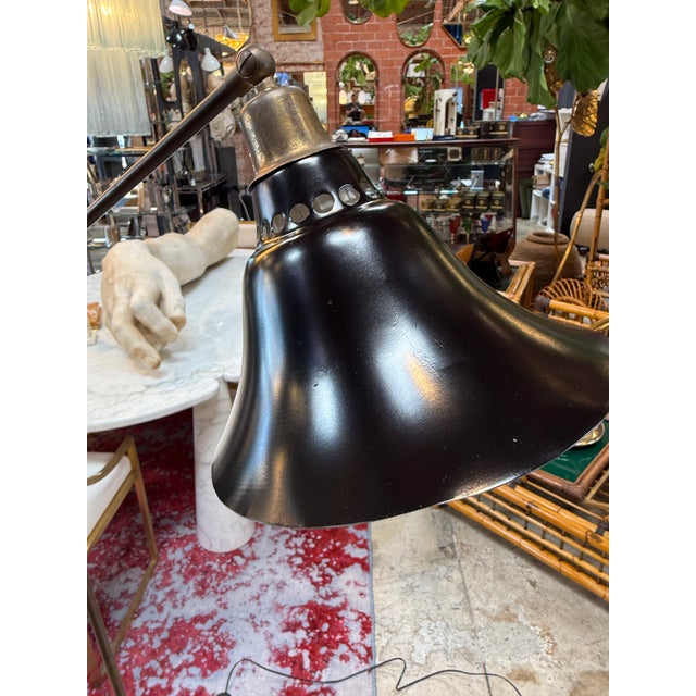 Mid-Century Modern Sculptural Floor Lamp With Curved Base, 1950s For Sale - Image 3 of 7