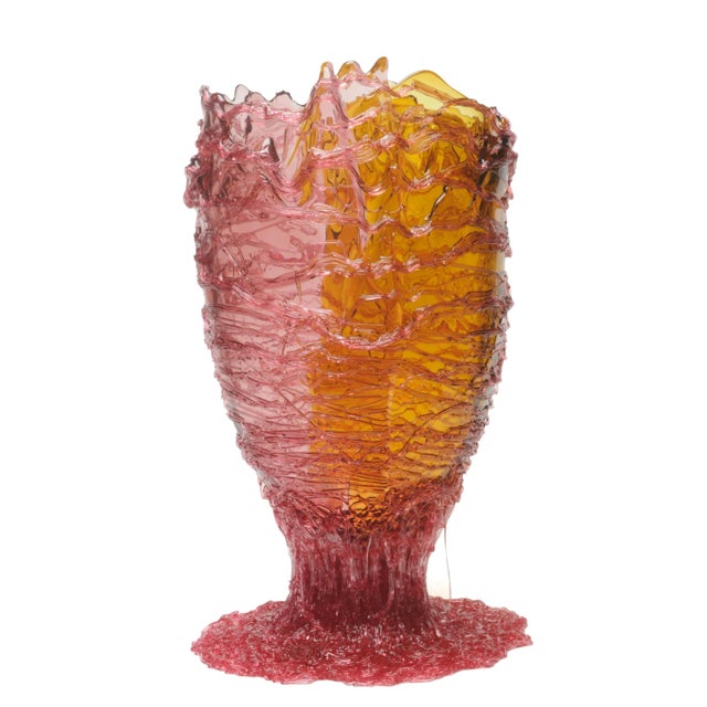 This piece will be manufactured after receiving the order, keeping the model’s references, its colours and dimensions. All...