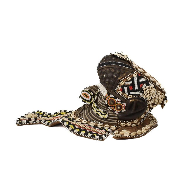 Early 20th Century Kuba Mask Bwoom Helmet Royal For Sale In Denver - Image 6 of 9