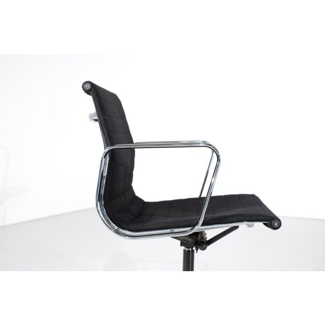 EA 117 Armchairs by Charles Ray Eames for ICF, USA, 1969, Set of 4 For Sale - Image 15 of 15