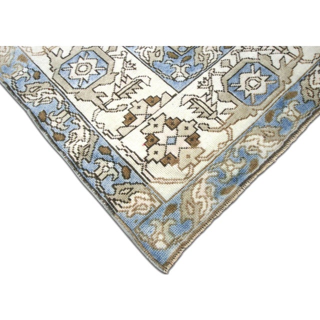 Traditional 1960s Turkish Oushak Rug For Sale - Image 3 of 6