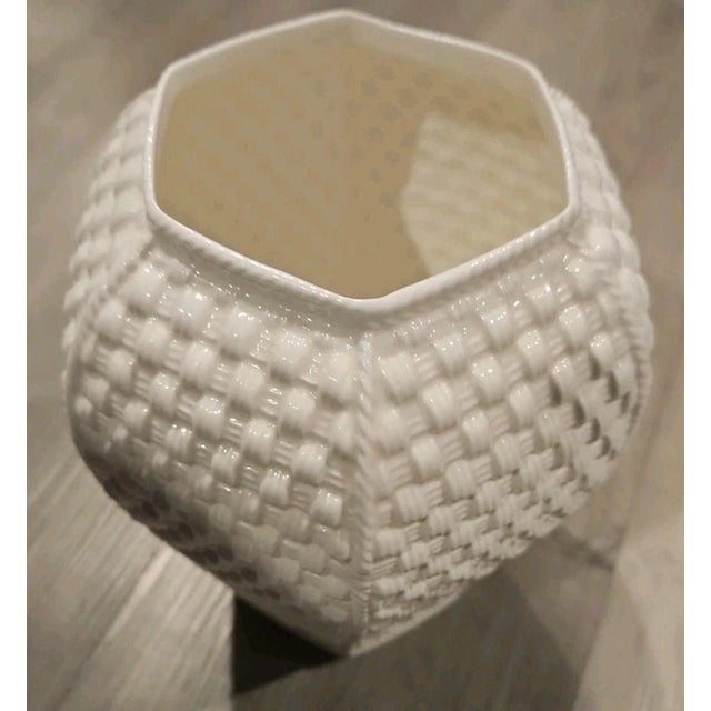 Mid-Century Modern Vintage Sybil Connolly Tiffany & Co. Decorative Basket Weave Vase For Sale - Image 3 of 5