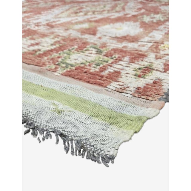 Natural Fiber Boujad Moroccan Rug – Vintage Earth Tone Berber Carpet This vintage Boujad rug features a beautifully muted...