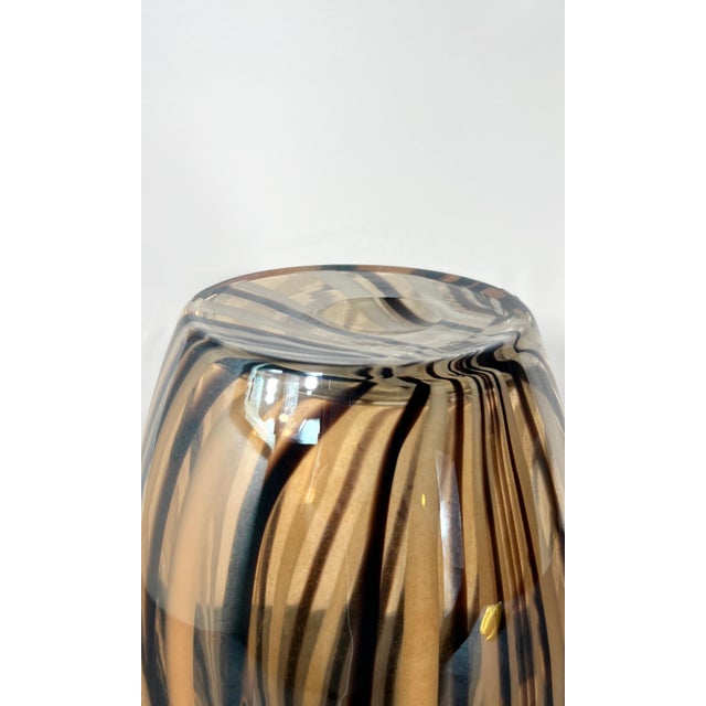 Hand Blown Art Glass Fenicio Swirl Floor Vase For Sale In Houston - Image 6 of 6