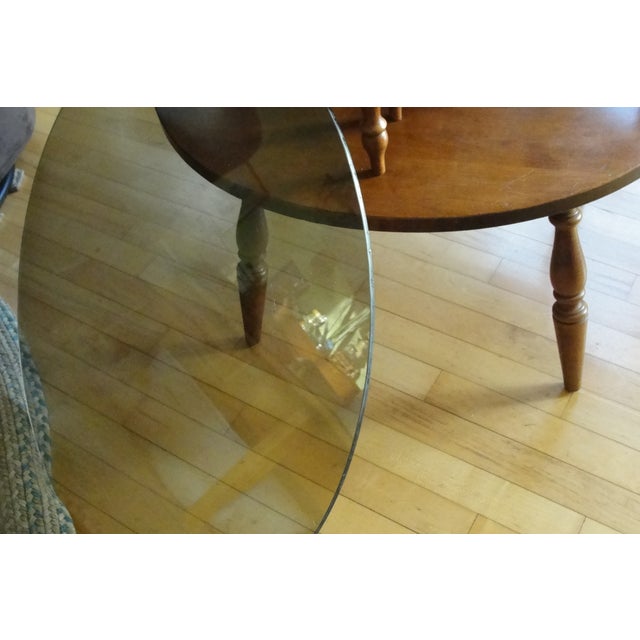 Vintage Mid Century Baumritter (Ethan Allen) Cherry Wood 2 tier drum accent table. Classic design consists of 2 tiers...