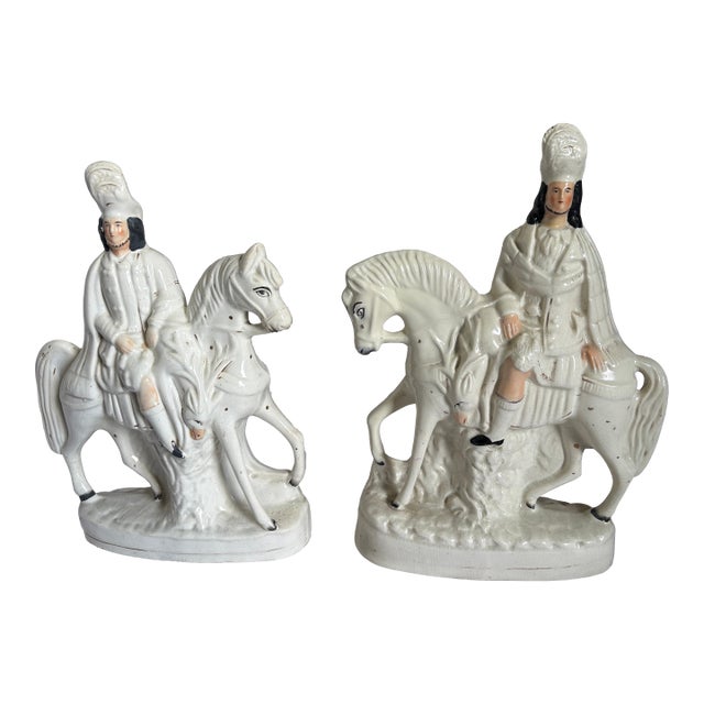 Pair of Mid 19th Century Staffordshire Scottish Hunters on Horseback For Sale