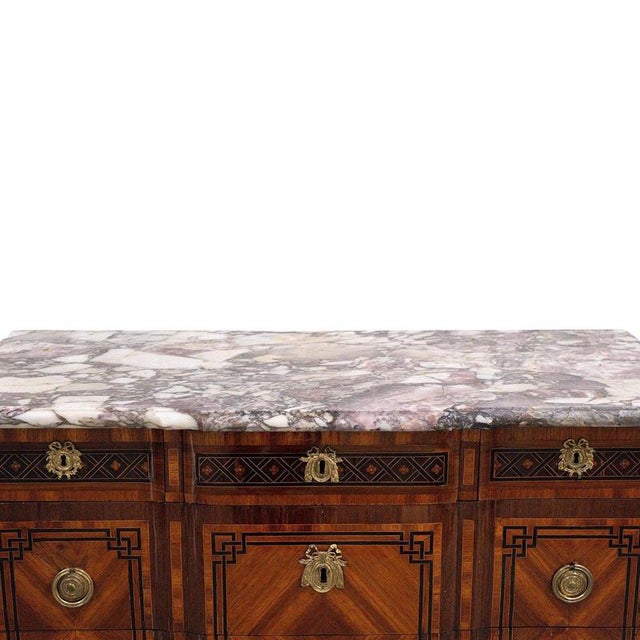 18th Century French Transition Marquetry Chest of Drawers with Marble Top, 1770 For Sale - Image 6 of 8