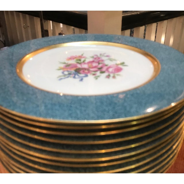 Ceramic Set of 12 Theodore Haviland Floral and Gilt Service Dinner Plates 10.75 Diameter For Sale - Image 7 of 10