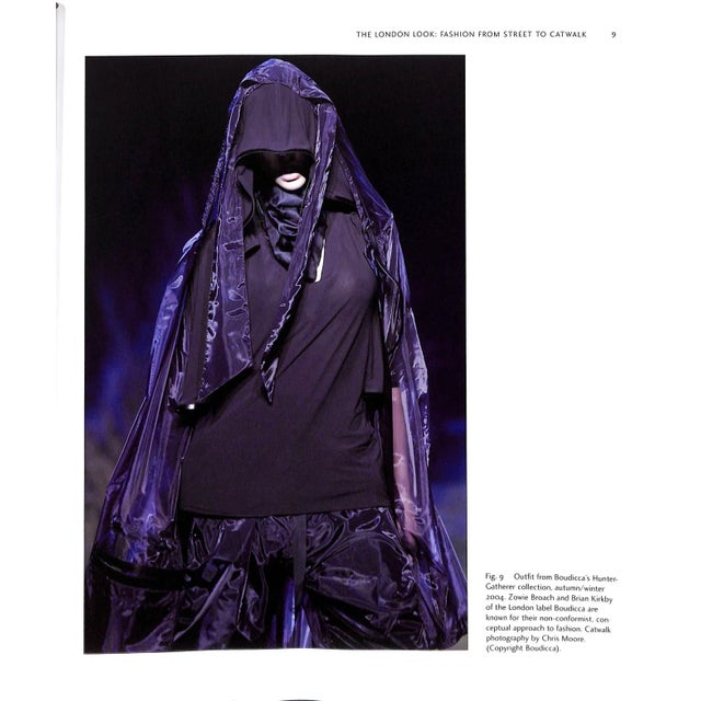 "The London Look Fashion From Street to Catwalk" 2004 Breward, Christopher, Ehrman, Edwina, Evans Caroline For Sale In New York - Image 6 of 9