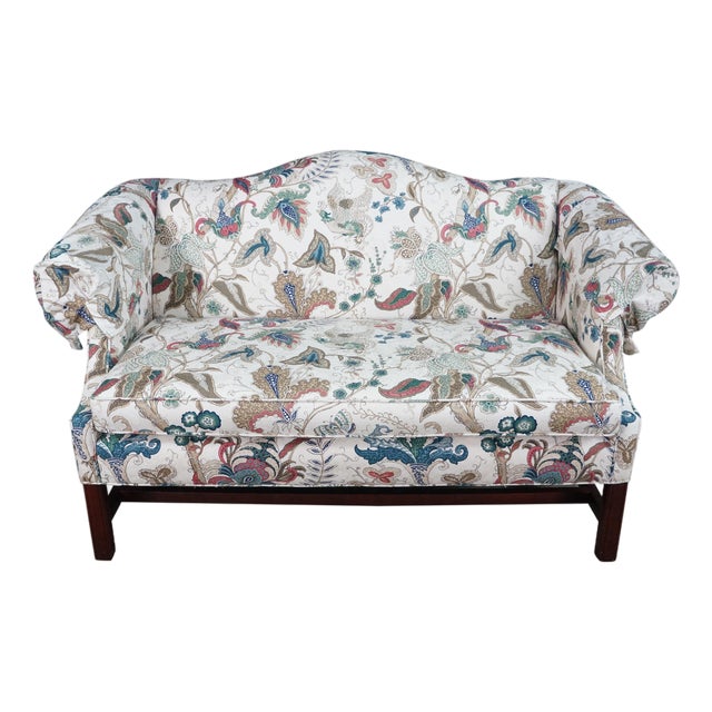 Late 20th Century Earls of High Point Chippendale Mahogany Camelback Settee Loveseat Crewel Fabric For Sale