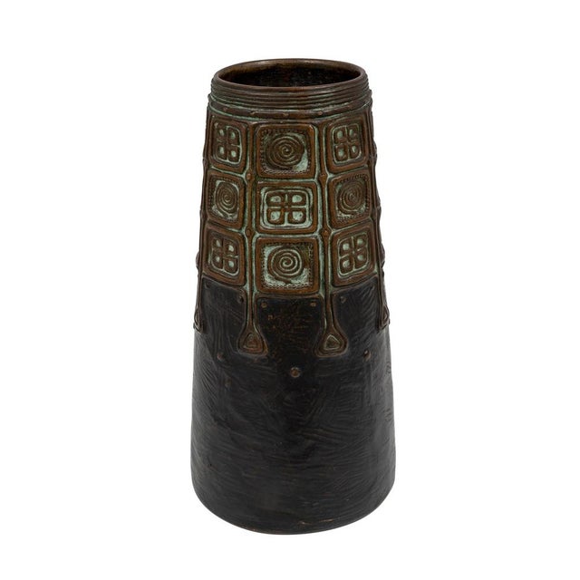 Art Nouveau Austrian Bronze Vase in Brown by Gustav Gurschner, 1906 For Sale - Image 3 of 7
