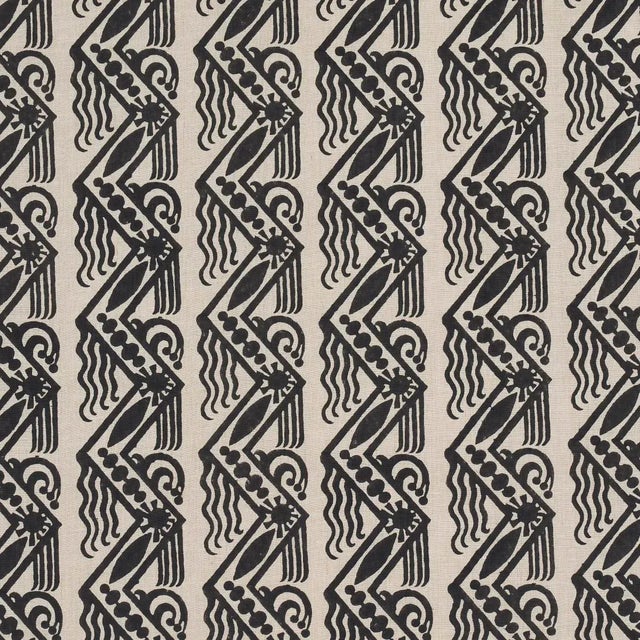 SAMPLE - Schumacher X Drusus Tabor Venetian Zig Zag Block Print Fabric In Black On Natural For Sale