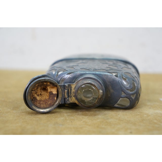 Antique Art Nouveau Sterling Silver Grapevine Pocket Hip 3/4 Pint Flask 5" For Sale - Image 9 of 15