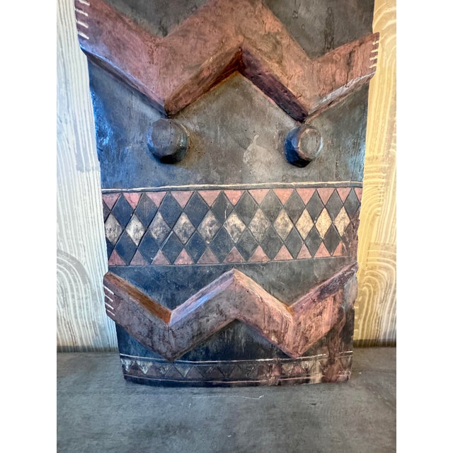 Pende Style African Polychrome Carved Wood Figural Wall Panel For Sale In Indianapolis - Image 6 of 10