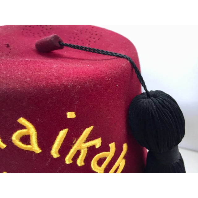 Al Malaikah, legion of Honor vintage fez hat from the Los Angeles Al Malaikah Shriner masonic lodge. This vintage Al...