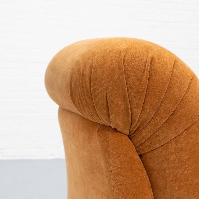 Vintage Italian Chair in Chenille, 1970s For Sale - Image 9 of 18