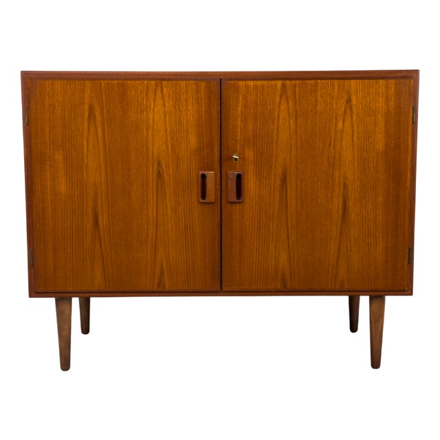 Danish Sideboard in Teak by Børge Mogensen for Søborg Møbelfabrik, 1960s For Sale