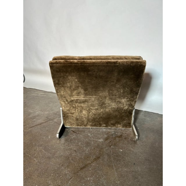 Mid-Century Modern 1970s Italian Mid-Century Tufted Lounge Chair For Sale - Image 3 of 4