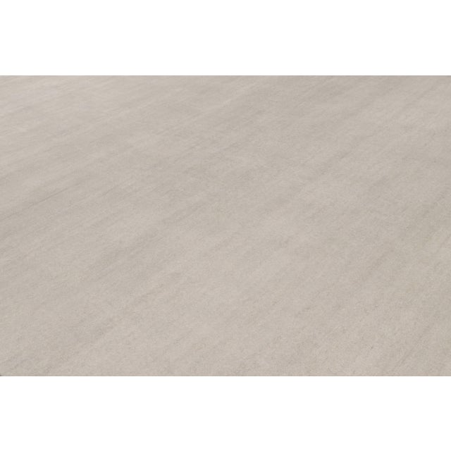 Hand-knotted in silk, this 11x19 contemporary rug is the newest addition to the Rug & Kilim Textural Collection, with an...