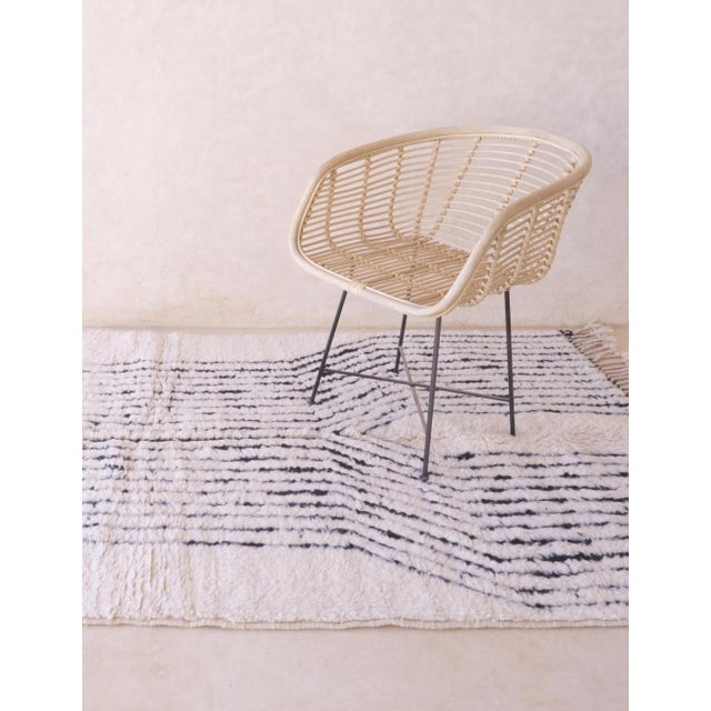 Moroccan Textured Beni Ourain Rug - 9.5 X 4.4 Ft For Sale - Image 4 of 8