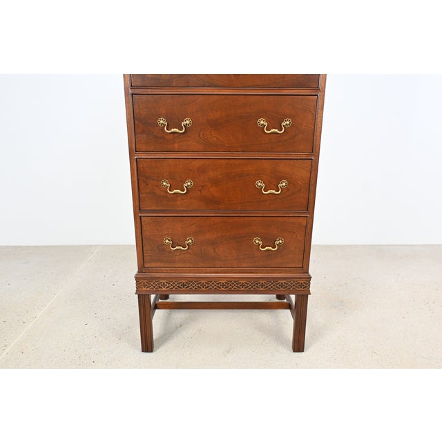 Henredon Henredon Georgian Revival Mahogany Lingerie Chest of Drawers | Newly Refinished For Sale - Image 4 of 16