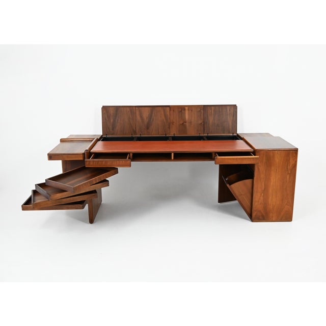 Wood Desk by Fabio Lenci for Bernini, 1970s For Sale - Image 7 of 16