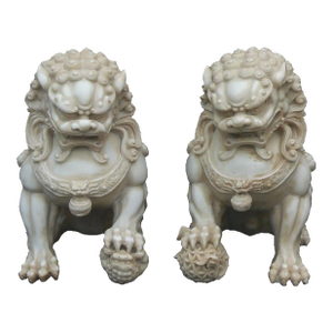 Pair Chinese Distressed Off White Brown Marble Like Fengshui Foo Dogs