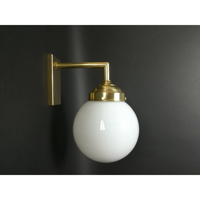 1930s Bauhaus Wall Lamp in Brass with Opal Shade, Germany, 1925 For Sale - Image 5 of 11