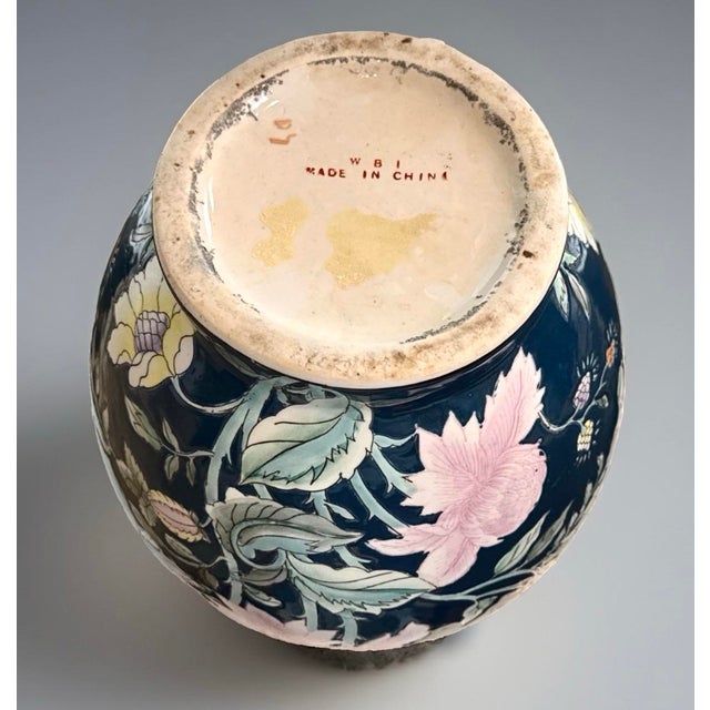 Vintage Chinoiserie Floral Vase For Sale In New York - Image 6 of 7