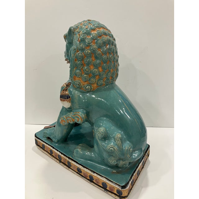 1990s Chinese Ceramic Lion Late 20th Century For Sale - Image 5 of 7