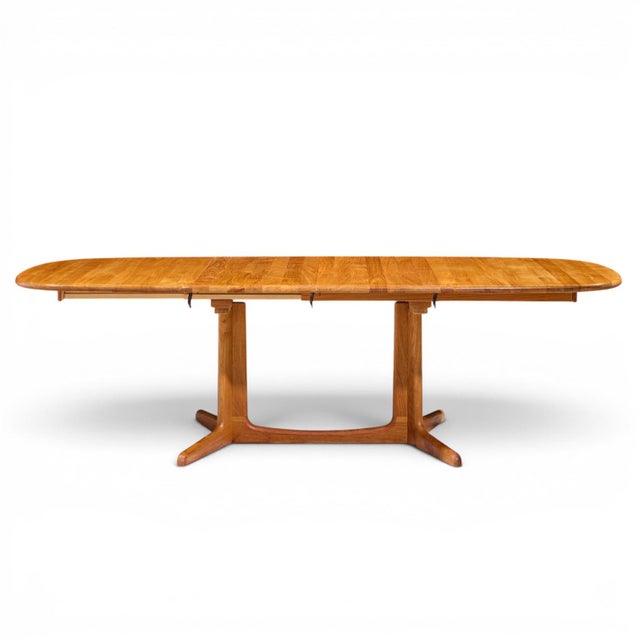 Gudme Møbelfabrik Mid Century Teak Expanding Dining Table with 2 Leaves This table measures: 62.5 wide x 41.25 deep x...