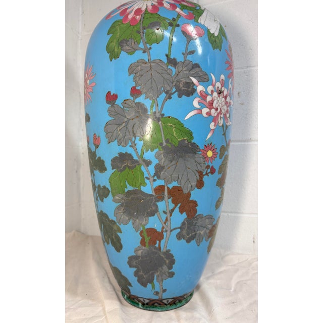 Huge Antique 19th Century Japanese Meiji Cloisonne Enamel Baby Blue Palace Vase For Sale - Image 12 of 17