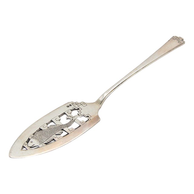 Scalloped Silver Spatula for Serving Fish For Sale