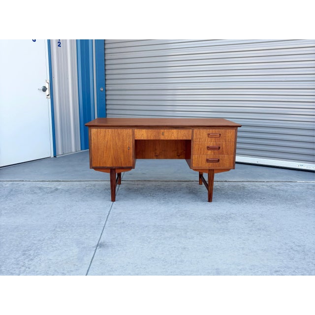 ✨ Danish Modern Teak Writing Desk ✨ Bring refined Scandinavian craftsmanship into your home with this exceptional Danish...