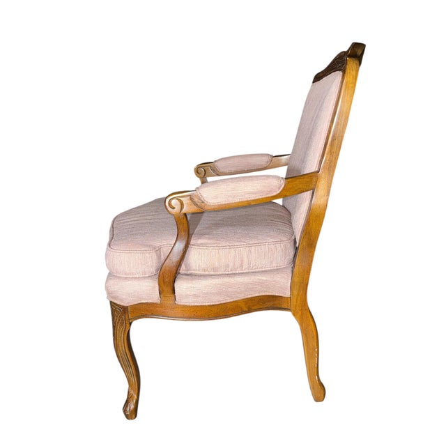 French Provincial 1970s Bernhardt French Provincial Carved Bergère Armchair For Sale - Image 3 of 13