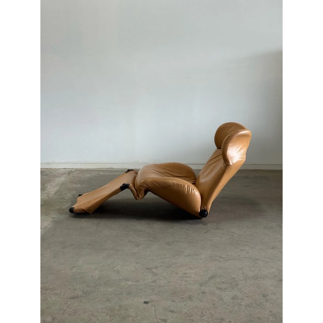Vintage “Wink” Chaise Longue Model 111 by Cassina, Attributed to Toshiyuki Kita For Sale - Image 10 of 12
