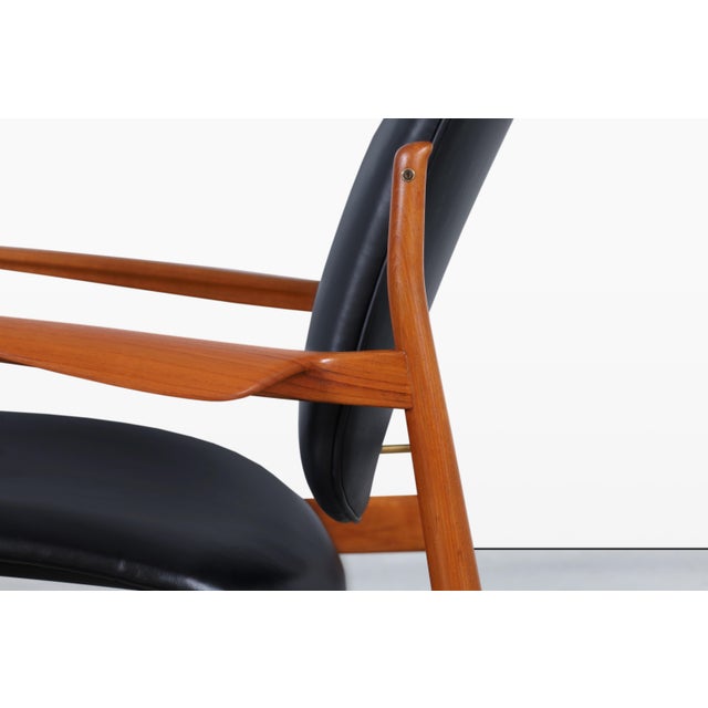 Danish Modern Fd-136 Teak and Leather Lounge Chair by Finn Juhl for France and Son For Sale - Image 9 of 14