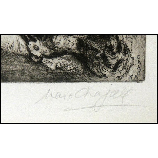 Marc Chagall 1950s Fables de la Fontaine: Les Deux Coqs (Cramer 22), Marc Chagall For Sale - Image 4 of 6