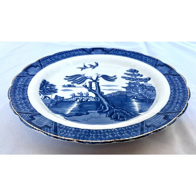 Booth's Mid 20th Century Booths England "Real Old Willow" Scalloped Dinner Plate For Sale - Image 4 of 14