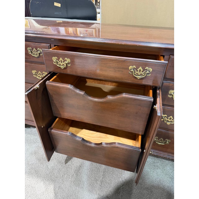2020s Ethan Allen Cherry Wood Dresser For Sale - Image 5 of 8