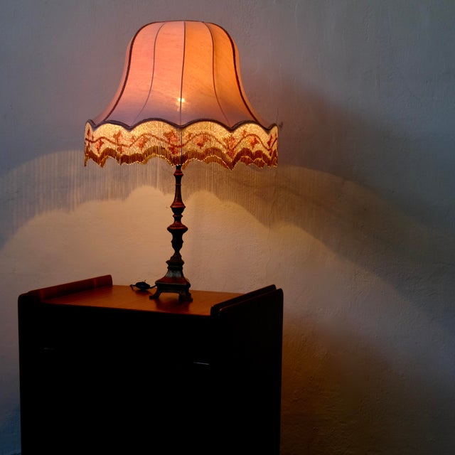 Mid-Century Modern Vintage Table Lamp with Beaded Lampshade and Bronze Base, 1960s For Sale - Image 3 of 17